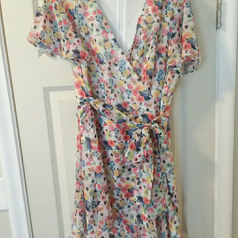 Tahari Wrap Ruffle Floral Summer Dress